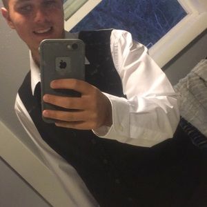 Meet your Posher, Isaac